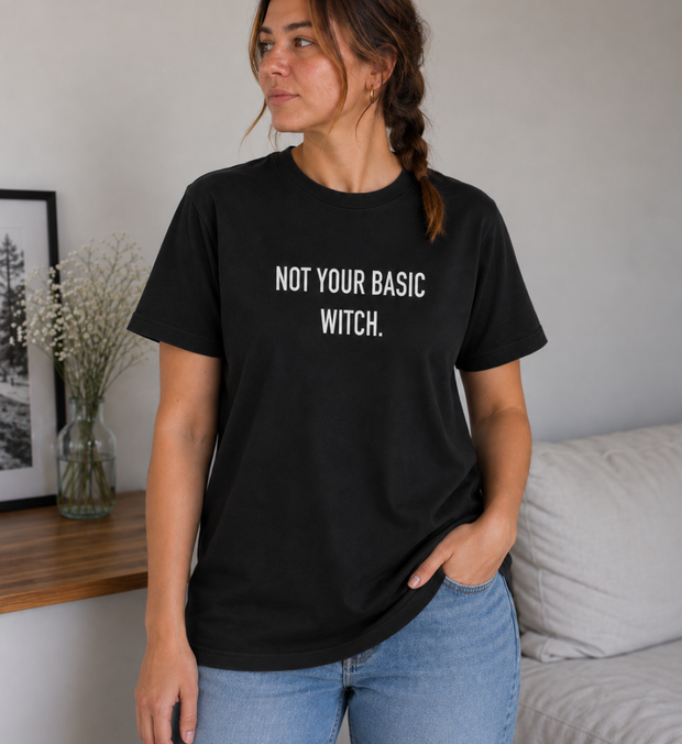 BASIC WITCH T-Shirt unisex