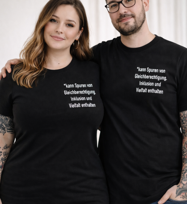 SPUREN VON GLEICHBERECHTIGUNG T-Shirt unisex
