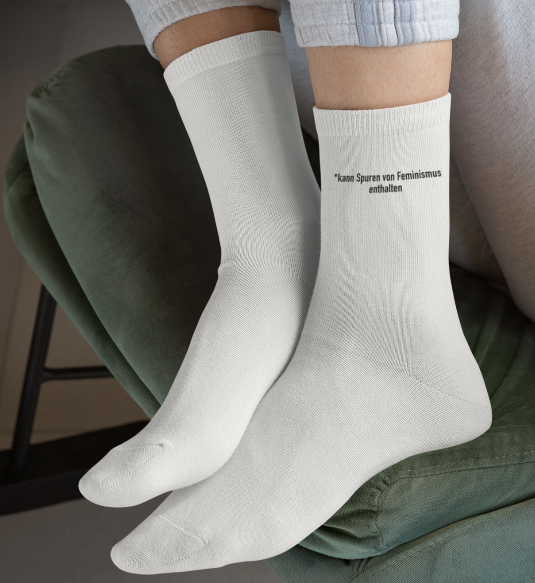 SPUREN VON FEMINISMUS Socken