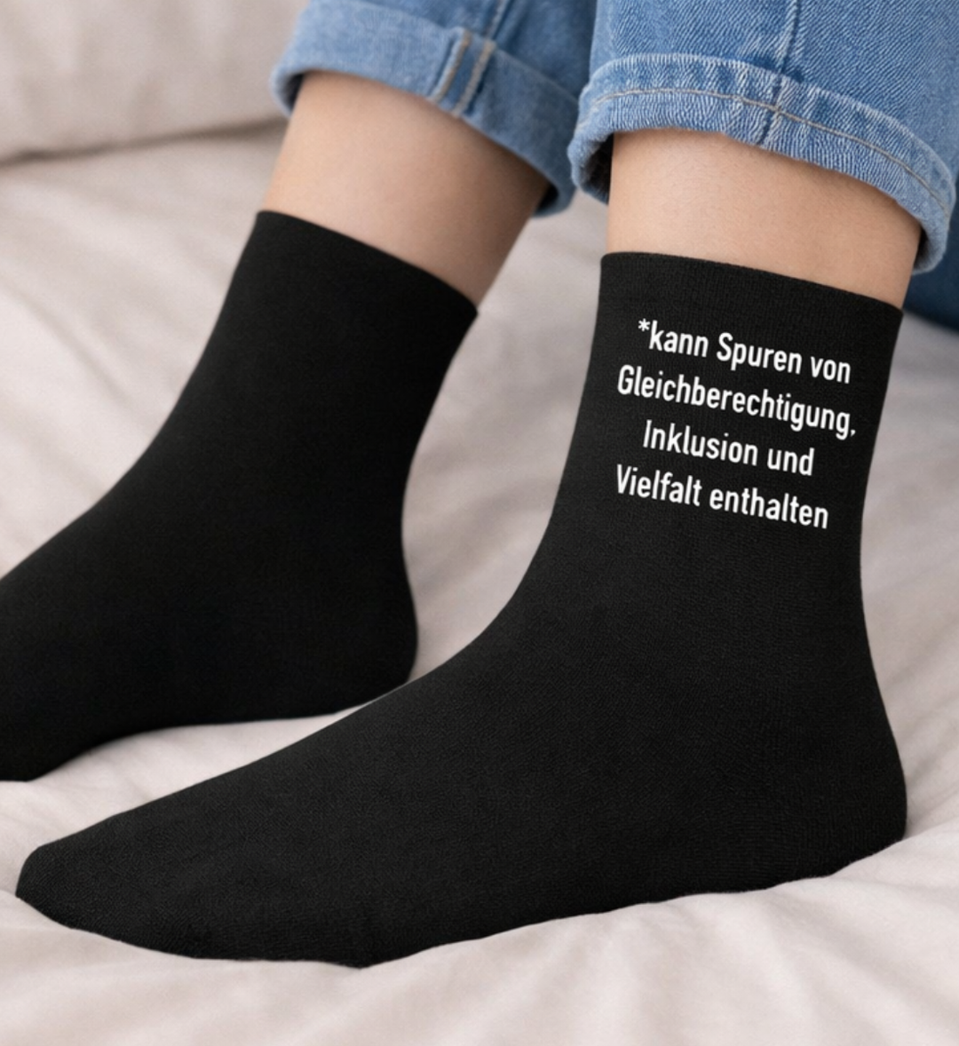 SPUREN VON GLEICHBERECHTIGUNG Socken
